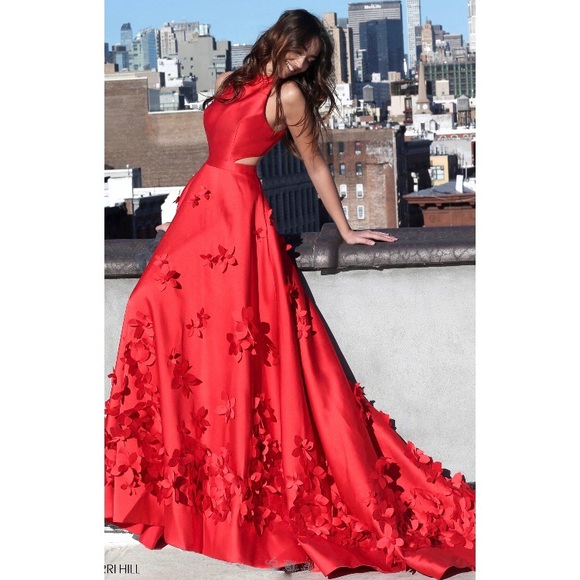 Sherri Hill 51116 Red 3D Floral Dress - Picture 3 of 4